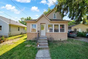 727 Oak St, Adrian, MI 49221 - Photo 1