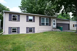 4402 Beechmount Ave, Portage, MI 49024 - Photo 1