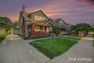 1821 Collins Ave SE, Grand Rapids, MI 49507 - Photo 1