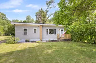 201 Taylor Ave, Battle Creek, MI 49037 - Photo 1
