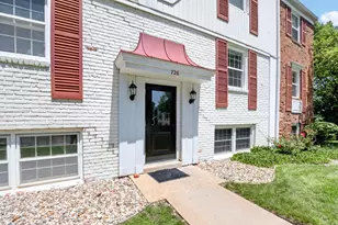 726 Garland Cir, Kalamazoo, MI 49008 - Photo 1