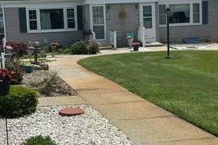 905 Village Ln, Jenison, MI 49428 - Photo 1
