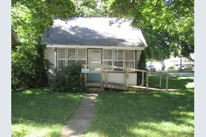 520 E North Street, Jackson, MI 49202 - Photo 1