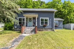 510 E Main St, Ionia, MI 48846 - Photo 1