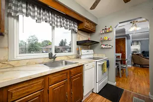 2225 McLain Ave, Lincoln Park, MI 48146 - Photo 10