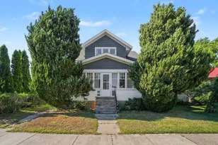 333 W 17th St, Holland, MI 49423 - Photo 1