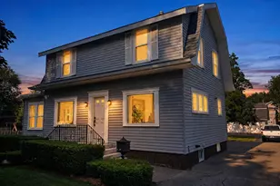 117 S W, Hillsdale, MI 49242 - Photo 1