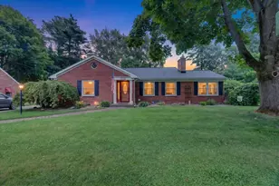 1002 Coolidge Ave, Kalamazoo, MI 49006 - Photo 1