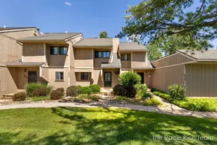 2670 Ridgecroft Dr SE, Grand Rapids, MI 49546 - Photo 1