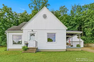 1950 Bauer Rd, Jenison, MI 49428 - Photo 1