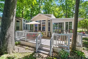 634 Hillview Ln, Coldwater, MI 49036 - Photo 1