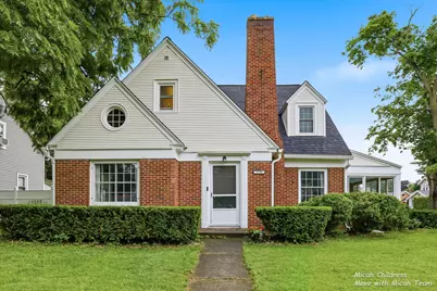 3736 Prairie Street SW, Grandville, MI 49418 - Photo 1