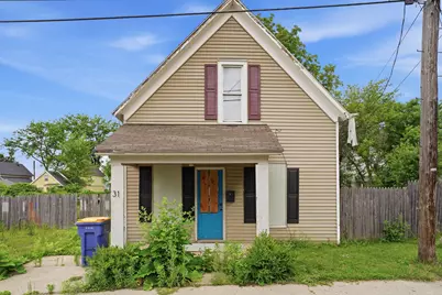 31 Mathews Court NE, Grand Rapids, MI 49505 - Photo 1