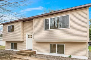 4456 S Manor Wood Dr S, Traverse City, MI 49685 - Photo 1