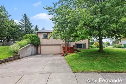 5860 Valley Lane Drive SE, Grand Rapids, MI 49508 - Photo 1
