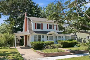 78 Van Buren St, South Haven, MI 49090 - Photo 1