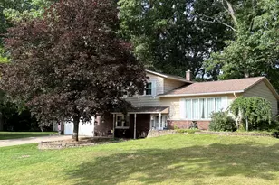 48963 Ye Olde Woods, Mattawan, MI 49071 - Photo 1