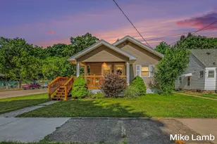735 Van Buren Ave NW, Grand Rapids, MI 49504 - Photo 1