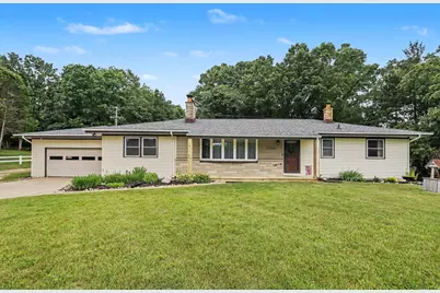 12885 S Drive N, Battle Creek, MI 49014 - Photo 1
