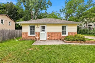 1629 Bristol Ave NW, Grand Rapids, MI 49504 - Photo 1