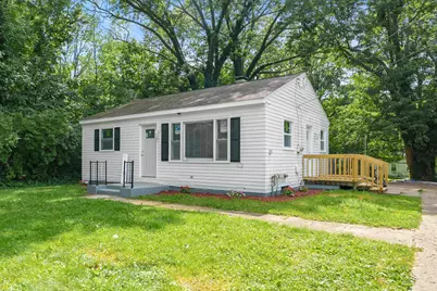 1301 Colgrove Avenue, Kalamazoo, MI 49048 - Photo 1