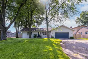 3619 Arbor St, Saint Joseph, MI 49085 - Photo 1