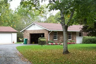 21421 Swafford Rd, Battle Creek, MI 49017 - Photo 1