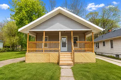186 W Rundell Street, Pontiac, MI 48342 - Photo 1