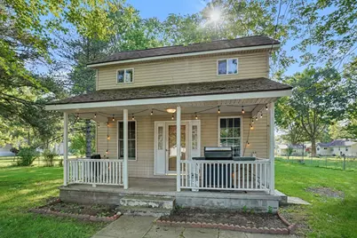 21 Sheridan Street, Coldwater, MI 49036 - Photo 1