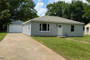 1009 N Mingo St, Albion, MI 49224 - Photo 1