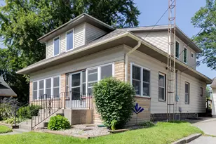 110 Theoda Ct, Buchanan, MI 49107 - Photo 1