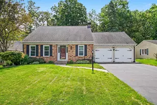 3632 Chamberlain Ave SE, Grand Rapids, MI 49508 - Photo 1