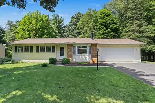 205 Highfield Rd, Marshall, MI 49068 - Photo 1