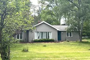3465 Bayberry Dr NW, Grand Rapids, MI 49544 - Photo 1