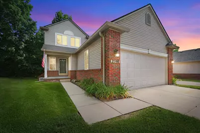 2598 Woodcliff Trail, Hartland, MI 48353 - Photo 1