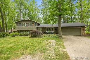 7569 Woodvale St SE, Grand Rapids, MI 49546 - Photo 1