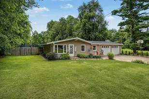 132 Jane St, Battle Creek, MI 49014 - Photo 1