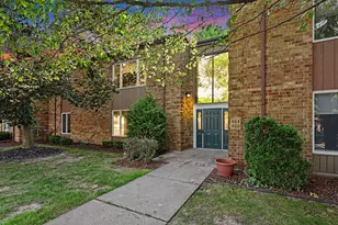 466 Barkwood Ct NW, Grand Rapids, MI 49534 - Photo 1