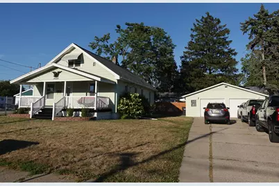 1620 Burlingame Avenue SW, Wyoming, MI 49509 - Photo 1