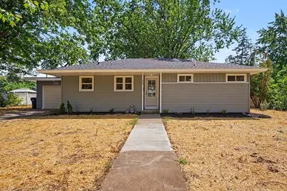 172 E 25th Street, Holland, MI 49423 - Photo 1