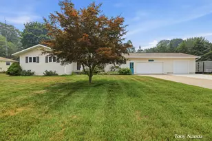 2467 Briar Ave, Muskegon, MI 49444 - Photo 1