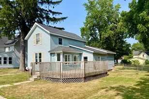 1304 Pearl St, Lake Odessa, MI 48849 - Photo 1