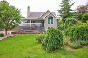 2339 Vandemere Rd, Jackson, MI 49201 - Photo 1