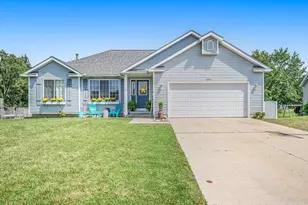 3860 Pine Meadow Dr, Holland, MI 49424 - Photo 1