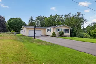 1617 Duguid Rd, Jackson, MI 49203 - Photo 1