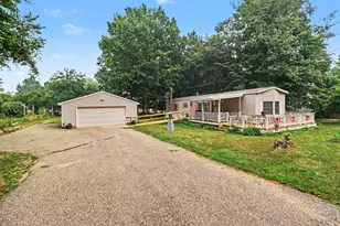17039 3rd St, Arcadia, MI 49613 - Photo 1