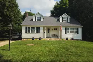 9 Armstrong St, Hillsdale, MI 49242 - Photo 1