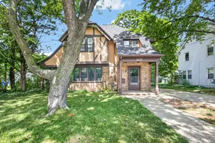 2433 E Main St, Kalamazoo, MI 49048 - Photo 1