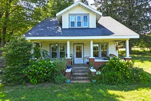 5760 Martin Rd, Coloma, MI 49038 - Photo 1