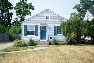 545 Van Allen St SE, Wyoming, MI 49548 - Photo 1